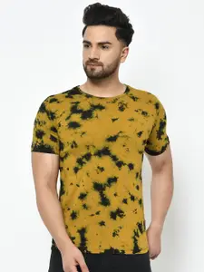 Rigo Men Mustard Yellow Printed Slim Fit T-shirt