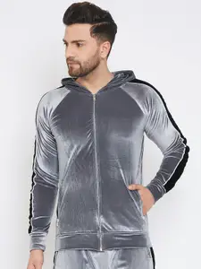 FUGAZEE Men Grey Hooded Sweatshirt