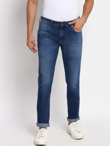 Wrangler Men Blue Slim Fit Low-Rise Light Fade Jeans