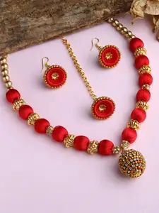 AKSHARA Girls Red & Gold-Toned Ethnic Handcrafted Silk Thread Necklace Set