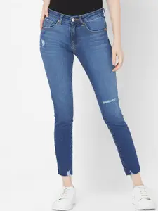SPYKAR Women Blue Skinny Fit Slash Knee Light Fade Jeans