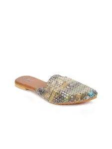 The Desi Dulhan Women Green Printed Leather Party Mules Flats