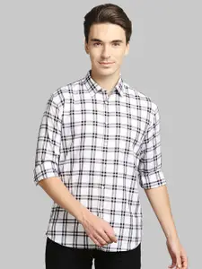 Parx Men White Slim Fit Checked Casual Shirt