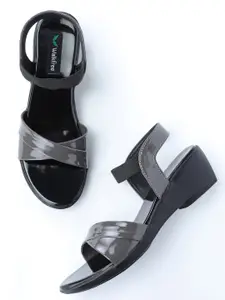 Walkfree Grey Wedge Sandals