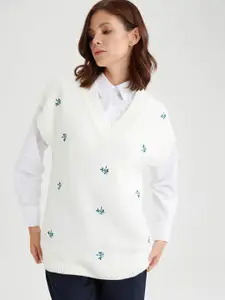 DeFacto DeFacto Women White & Blue Floral Embroidered Pullover