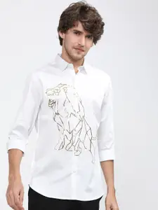 HIGHLANDER Men White Slim Fit Printed Casual Shirt