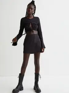 H&M Women Black Solid Mini Pencil Skirts