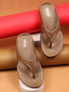 NEOZ Women Bronze-Toned Rubber Thong Flip-Flops