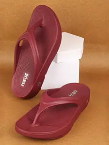 NEOZ Women Maroon Rubber Thong Flip-Flops