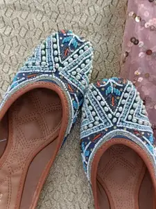 DESI COLOUR Women Blue Embellished Leather Ethnic Mojaris Flats