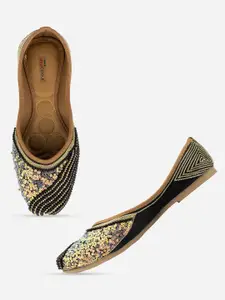 DESI COLOUR Women Black Embellished Leather Ethnic Mojaris Flats