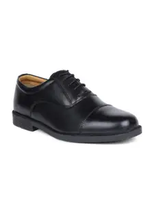 Bata Bata Men Black Solid Oxford Shoes