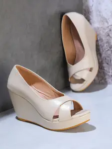 Shezone Cream-Coloured Wedge Heels