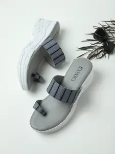 ICONICS Grey Textured Wedge Sandals