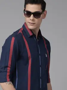 U.S. Polo Assn. U S Polo Assn Men Navy Blue & Red Colourblocked Full Sleeves Casual Shirt