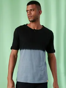 Campus Sutra Men Black Colourblocked Mandarin Collar Cut Outs Outdoor T-shirt