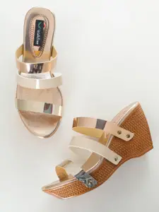 Walkfree Pink Wedge Sandals with Buckles