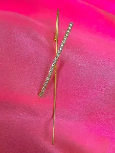 Vembley Gold-Toned Spiked Ear Cuff Earrings