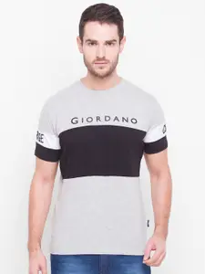 GIORDANO Men Grey Melange & Black Colourblocked Cotton Slim Fit T-shirt