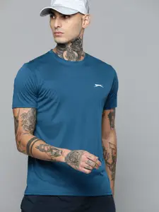 Slazenger Men Teal Blue Solid Slim Fit T-shirt