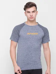 Globus Men Grey Typography Printed Slim Fit T-shirt