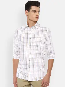 Van Heusen Sport Men White Slim Fit Checked Casual Shirt