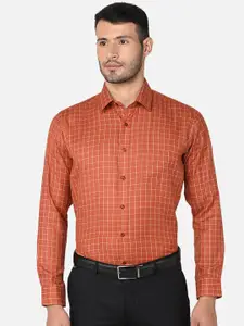 Oxemberg Men Rust Classic Slim Fit Checked Formal Shirt