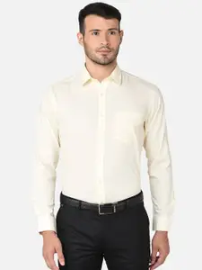 Oxemberg Men Yellow Classic Slim Fit Formal Shirt