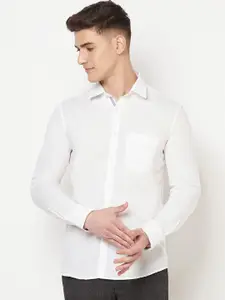 Crimsoune Club Men White Slim Fit Casual Shirt