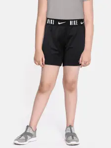 Nike Girls Black Solid Dri-Fit Trophy Training Shorts