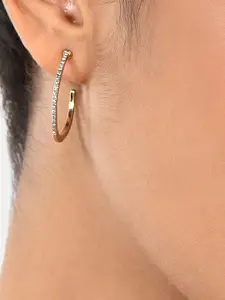 AMI Women Gold-Toned Contemporary Hoop Earrings