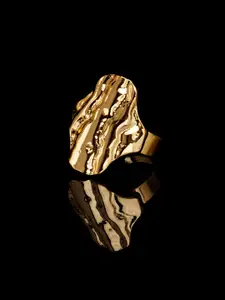 AMI Gold-Plated Adjustable Finger Ring