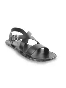 Mochi Men Black Solid Comfort Sandals