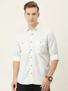 IVOC Men White Solid Casual Shirt