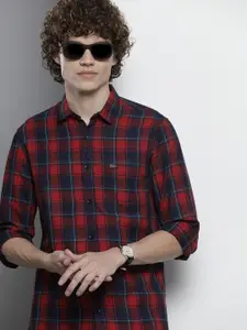 The Indian Garage Co Men Red & Navy Blue Checked Casual Shirt
