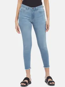 People Women Blue Skinny Fit Mid-Rise Clean Look Light Cotton Fade Frayed Denim Jeans