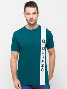 GIORDANO Men Teal & White Typography Printed Cotton Slim Fit T-shirt