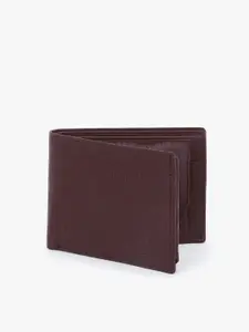 Dezire Crafts Men Brown Textured Two Fold PU Wallet