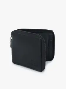 Dezire Crafts Men Black Textured Bi-Fold Leather Zip Around Wallet