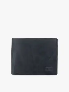 Dezire Crafts Men Black Textured Two Fold Wallet