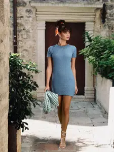 DressBerry Teal Blue Geometric Patterned Flat Knit Bodycon Dress