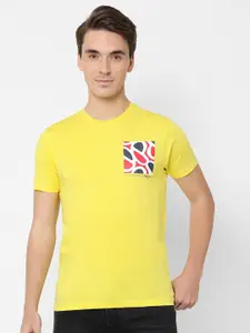 Pepe Jeans Men Yellow & Blue Printed Slim Fit Pure Cotton T-shirt