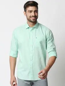 Basics Men Sea Green Solid Slim Fit Cotton Casual Shirt