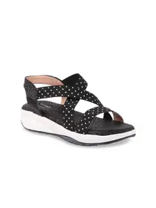 Shoetopia Girls Black Printed Flatform Sandals