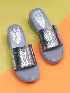 Misto Grey Textured Wedge Sandals