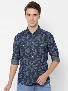 Pepe Jeans Men Blue Camouflage Printed Pure Cotton Casual Shirt