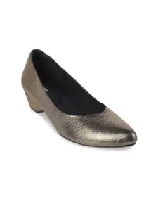 Mochi Gold-Toned Colourblocked Wedge Pumps