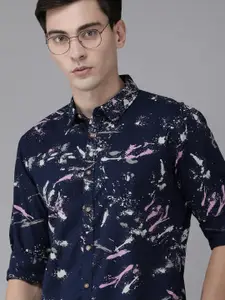 BEAT LONDON by PEPE JEANS Men Navy Blue Slim Fit Printed Casual Shirt