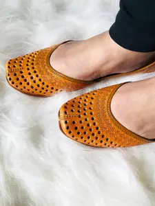 DESI COLOUR Women Tan Embellished Leather Ethnic Mojaris with Laser Cuts Flats