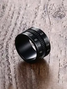 Yellow Chimes Men Black Rhodium-Plated Camera Lens Design Finger Ring